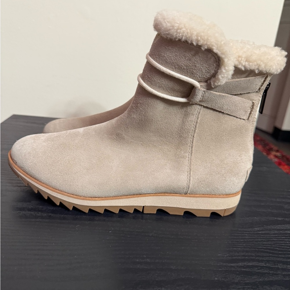 SOREL Harlow Cozy Shearling Bootie Boots NWOT Size 10 - Picture 10 of 12